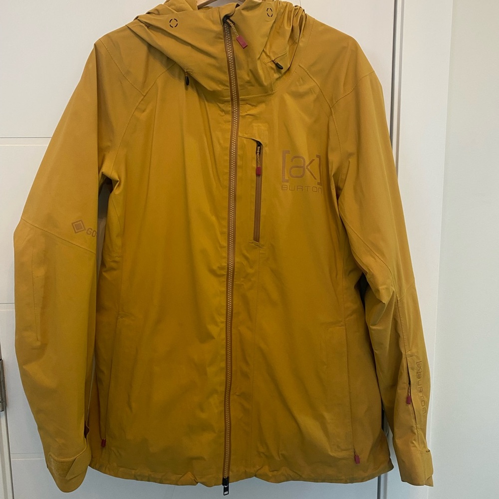 Women’s Burton [ak] Upshift GORE-TEX 2L Jacket Large